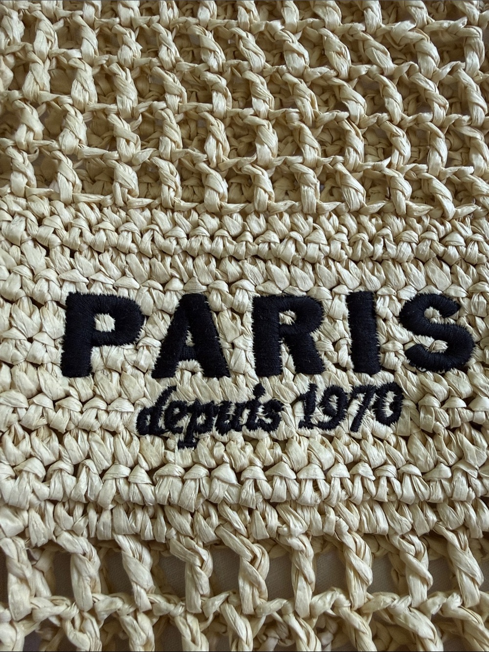 H&M Beige Crochet 'PARIS' Logo Tote Bag - Picture 10 of 11